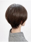 後頭部の丸みがとても綺麗なショート