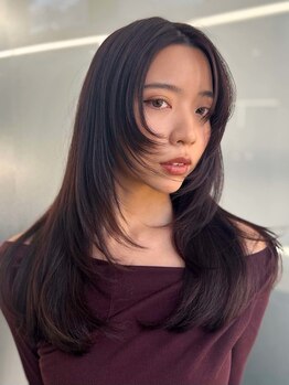 ロック(rock)の写真/ブリーチなしダブルカラーでダメージレス透明感カラー♪トレンド感たっぷりのハイライトも◎[透明感カラー]