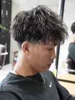 メッツ 原宿(METS)&nbsp;MEN'S/ツイスパ×テーパーフェード/ツイスト/スパイラル