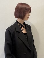 イロ(iro) ミニボブ×ピンクベージュ