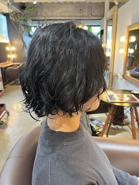 ビハインドザカーテン(BEHIND THE CURTAIN) フレンチボブ×レイヤーボブくせ毛カット×くせ毛を活かしたボブ