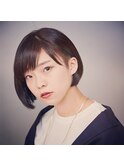 ショートボブ