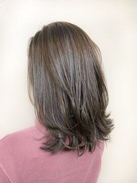 オアシス ガーデン 上尾店(Oasis GaRDEN) ミディアムレイヤー×スモーキーベージュ