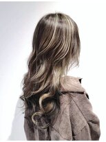 アディクト 綾瀬(ADDICT)&nbsp;【ADDICT_YUKI】ソンブレバレイヤージュ_ヌーディーベージュ