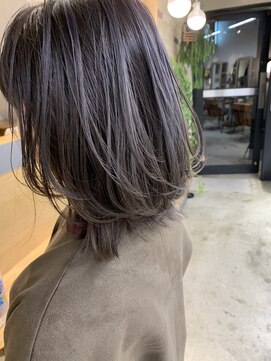 オブ センス(Of Sense) ダーググレージュ