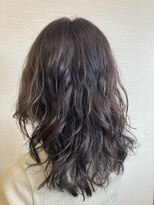 美容室テク アート バイ シック ロングパーマスタイル