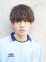 リット×ベリエ(Lit.×belier)&nbsp;ツーブロック/前髪あり/無造作パーマ/スパイラルパーマ/薩摩川内