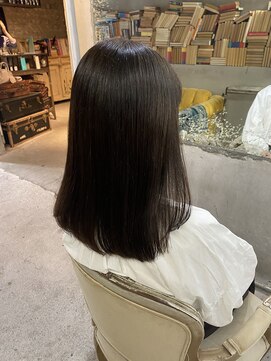 ロイジー(roijir) 表参道 roijir ツヤミディアム×ふんわりストレート