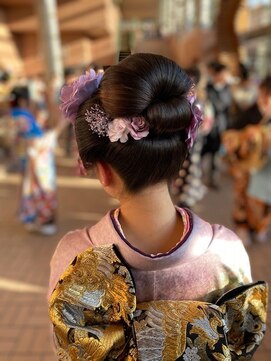 サロンドプランセス(SALON DE PRINCESSE) 成人式日本髪風スタイル