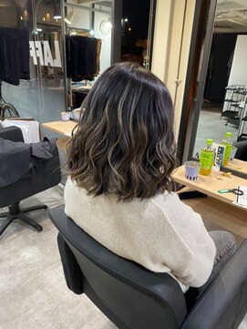 ラフ 難波店(LAFF) #黒髪#ボブルフ#ネビージュ#小顔#ワンレン