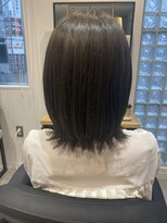 オールマイティービューティーモア(ALLMYTEA Beauty more+)&nbsp;外はねミディアム/艶髪オリーブアッシュ/[大宮駅]