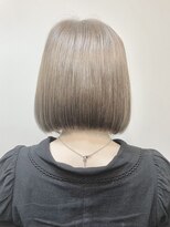 リリー シンジュク(Lilly)&nbsp;【Lilly新宿】#ミルクティー#前下がりボブ#ショート#カット