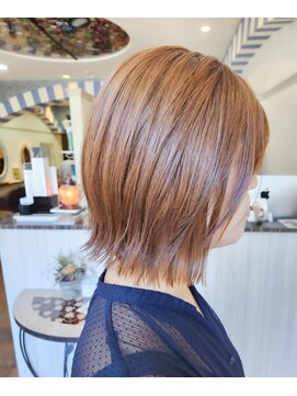 オズギュルヘア(Ozgur hair) [福士直矢]クビレイヤー外はねボブ！