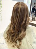 ハイライト大人可愛いナチュラルブラウンモテ愛されくびれ巻き