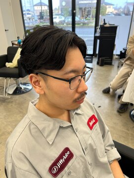 ラッドバイプティパ(rad...by petit-pas) ビジネスパーマ/ニュアンス/ビジネス/センターパート/水戸