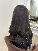 ヘアアンドネイル シーソー(Hair&Nail Seesaw)&nbsp;透け感の出るオリーブグレージュ