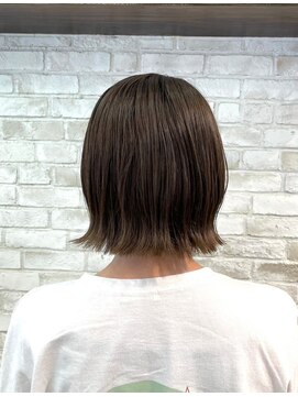 クロエ バイ ラヴィズム 松崎店(CLOE by LUVISM) くびれ外ハネ