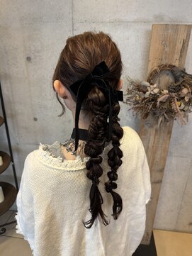 アチーブ ヘア デザイン(achieve hair design) ヘアセットツインアレンジ編み下ろし結婚式二次会お呼ばれ