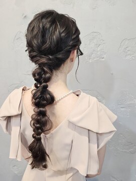 エフェ(effet) サイド編みコテ巻き編み下ろし