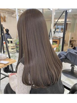 アンプラグド(unplugged) 透明感カラー / くすみベージュ / RIO