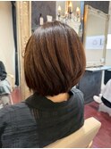 こなれボブ/大人可愛い/丸みショート/顔周りカット/春色ブラウン