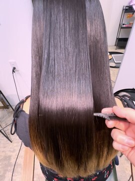 ヘアーラボ ハチ(HAIR LABO HACHI) ブリーチ縮毛矯正