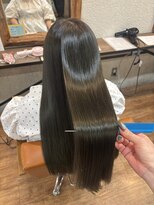 ハロ 蕨(HALO) 艶々トリートメント【阿部佑香】