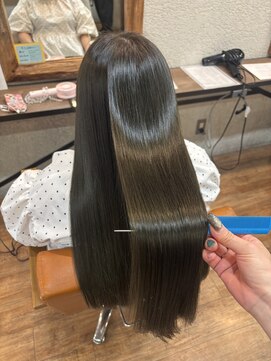 ハロ 蕨(HALO) 艶々トリートメント【阿部佑香】