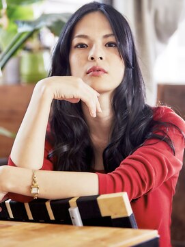 と和×美髪クリニック 巣鴨店 モデル風☆こなれクールのウェーブロング　巣鴨店