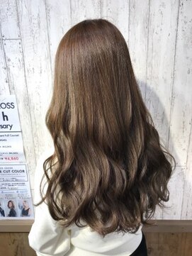 アンク クロス 関内店 イルミナアッシュベージュ　【mifuyu】