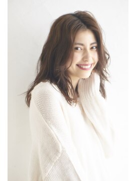 ルシエ 立川(LUCIE) ナチュラルアチュードレイヤー