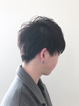 美容室 イズ 館林店(Iz) アッシュブラックウルフマッシュパーマ