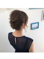 バース ヘアデザイン(Birth hair design) およばれヘアアレンジ☆