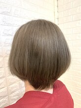 白髪染めはすぐに気になって、白髪ぼかしハイライトは気にならないのは何で？理由その1