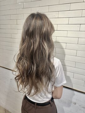 エイト ヘアサロン 渋谷本店(EIGHT) ハイライトミルクティーベージュ