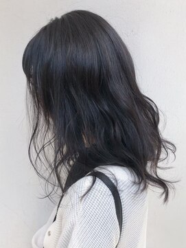 モルニ(MORNI) ゆるウェーブ_マロンベージュ Aラインボブ かきあげ