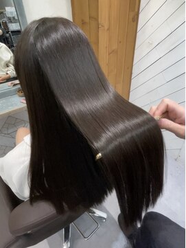 グロウ 赤羽(grow) 美髪ストレート【grow赤羽】