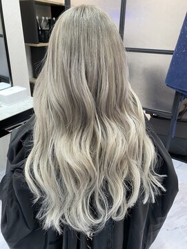 ラムシェール(LamChele) 【lamchele】ホワイトシルバー×シールエクステ