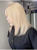 ブロンド/ミディアムヘア