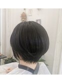 ショートボブ