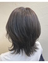 ネロ(nelo.)&nbsp;外ハネミディアムレイヤー