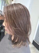 ピボット 北千住(PIVOT)&nbsp;白髪ぼかしハイライト