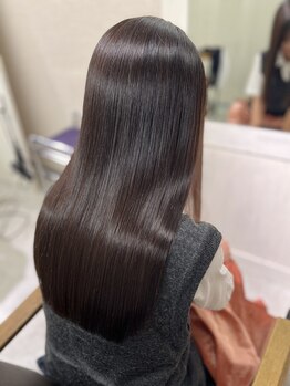 ゴッソ(gosso)の写真/自然なストレートを実現した酸性縮毛矯正で髪のボリュームやクセを解決◎髪質改善/寺田町/天王寺