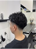 渋めナチュラルパーマ テーパーフェード ショートパーマ
