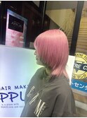 ペールピンク