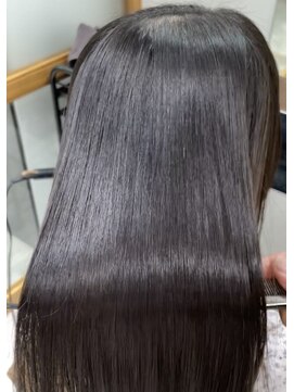 ココノサロン ハナレ(cocono salon HANARE) 一年ぶりの矯正 毛先は劣化なしで美フォー!!