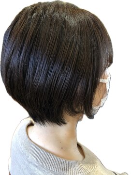 ビオラス(VIOLUS) ショートボブ