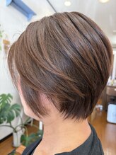 ティダ(TiDa) カットカラー(白髪染め)