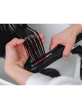 ずっと触れていたくなる美髪へ！自分の髪が好きになる、憧れのうるツヤな仕上がりを実現◎