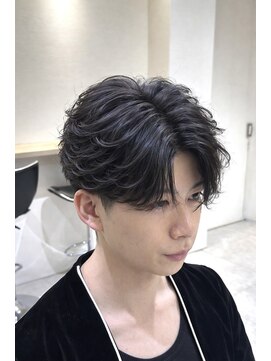 アイトーキョー 横浜(AI TOKYO) フェザーパーマ